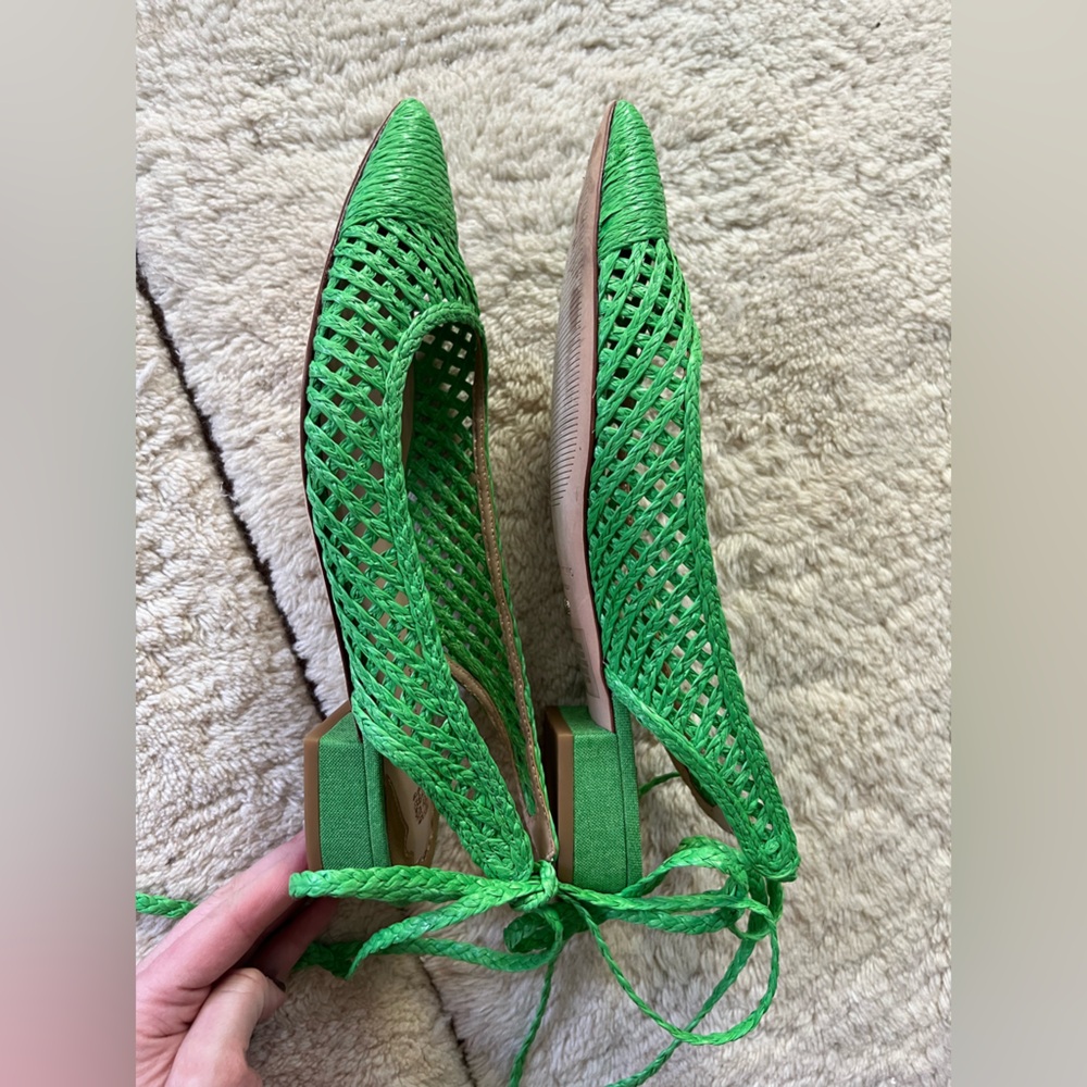 EUC $130 Antonio Melani Jennifer Sumko Green woven raffia Newport lace up flats - Picture 5 of 9